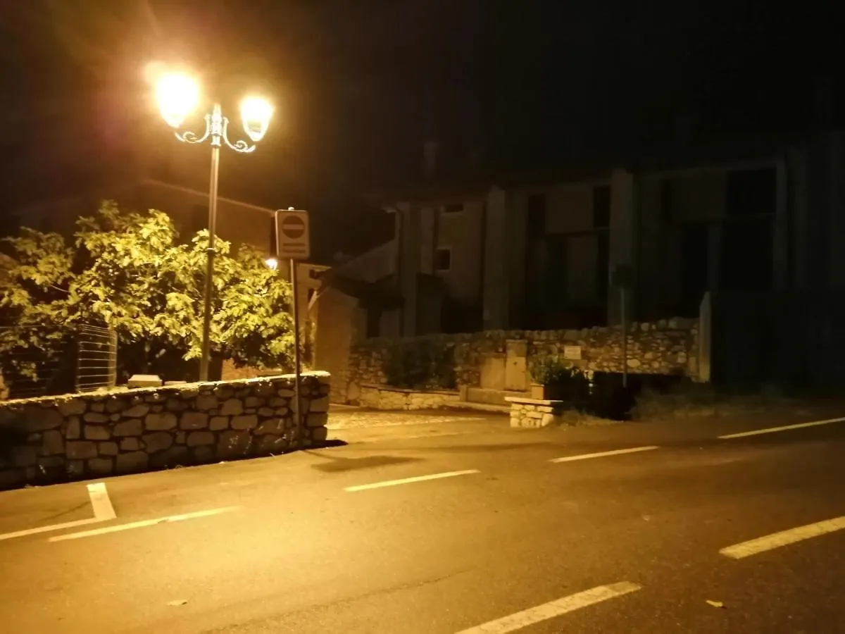 Beb Da Paolo Con Vista Lago 圣奇诺·迪·蒙塔尼亚